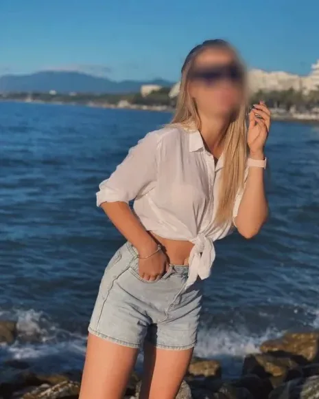 Kim, 36