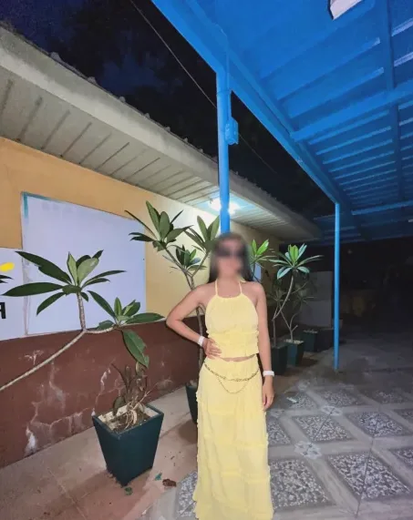 Nele, 29