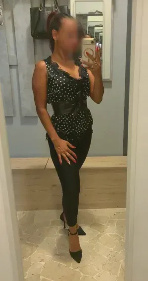 Theresa, 36